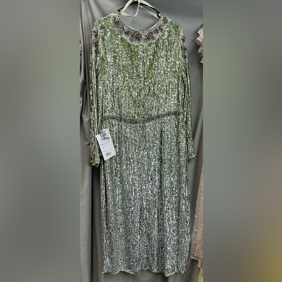 Mac Duggal 93568 NWT TEA-LENGTH DRESS WITH FLORAL BEADING - Picture 6 of 7